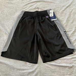 NWT Men’s medium Champion mesh basketball shorts